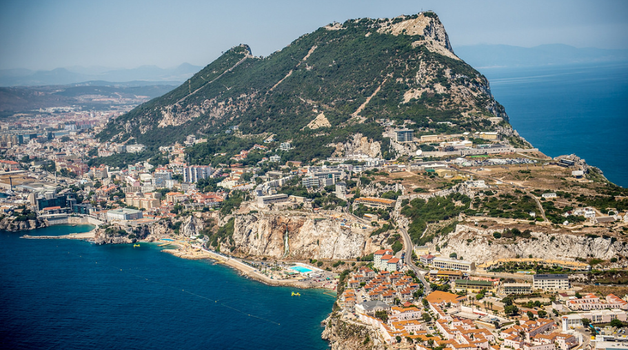 Гибралтар планирует регулировать и легализовать ICO