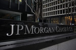 В JPMorgan заявляют, что криптовалюта вряд ли исчезнет