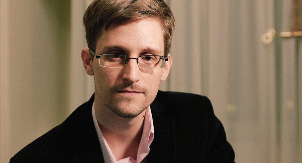 Эдвард Сноуден: В итоге биткоин вытеснит другая криптовалюта