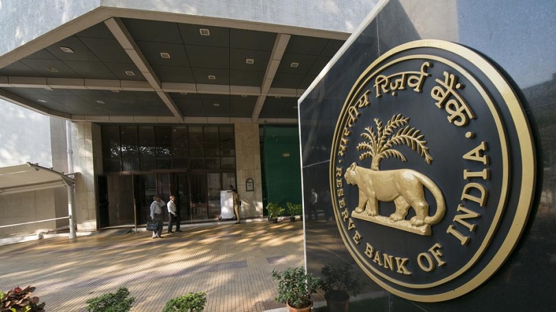 В ЦБ Индии отрицают введение общего запрета на крипту