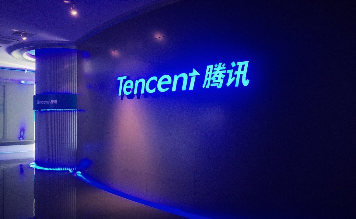 Holding tencent TCTZF Stock