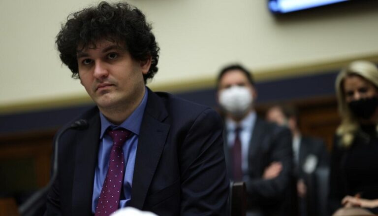 Сэм Бэнкман-Фрид не захотел признавать вину