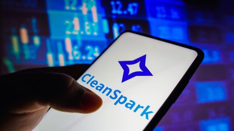 CleanSpark решила купить 2 майнинг-фермы