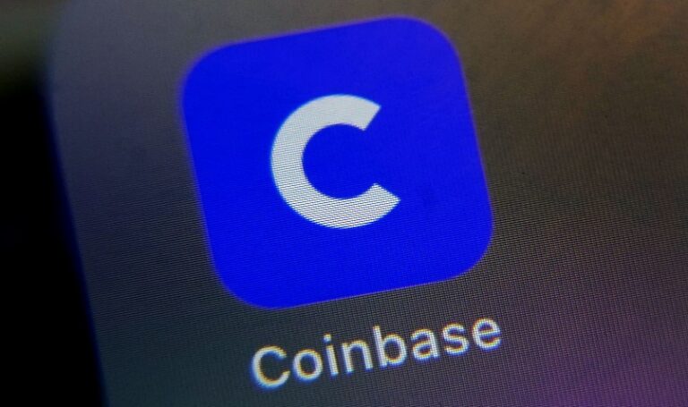 Биржа Coinbase приостановит работу стейкинга в ряде штатов