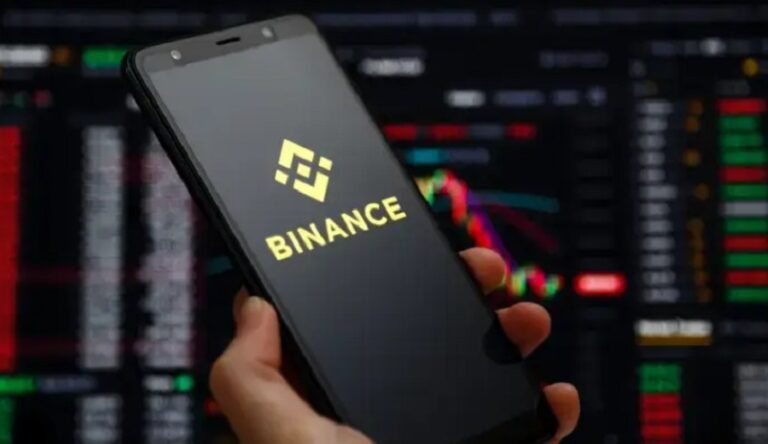На Binance сократился на 57% объем спотовой торговли