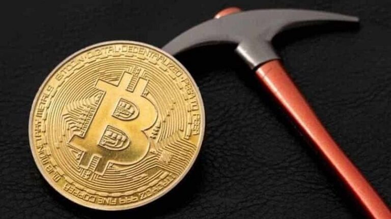 В Ижевске банда вымогателей выкрала майнера