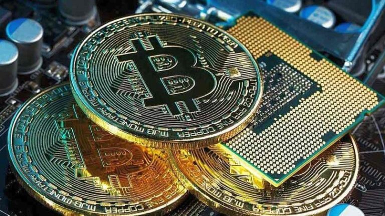 Сложность майнинга первой криптовалюты обвалилась почти на 4%