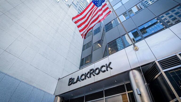 В BlackRock назвали биткоин законным финансовым инструментом