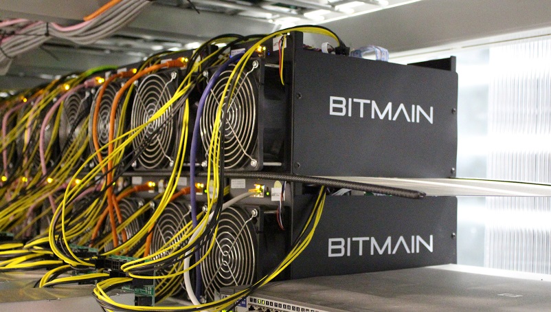 Компания Bitmain представила два новых майнера